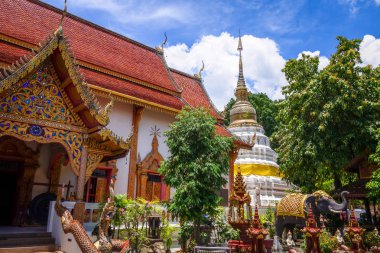 Wat Chedi Luang tapınak binaları, Chiang Mai, Tayland 