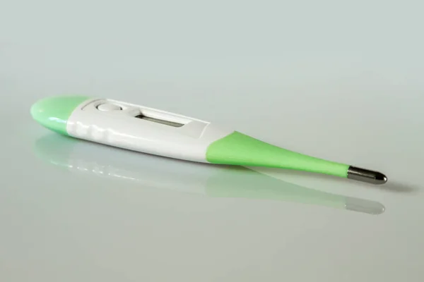 Digital medical thermometer — Stock Photo, Image