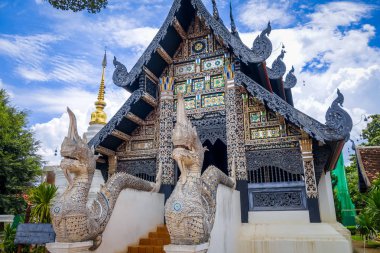 Wat Chedi Luang tapınak binaları, Chiang Mai, Tayland 