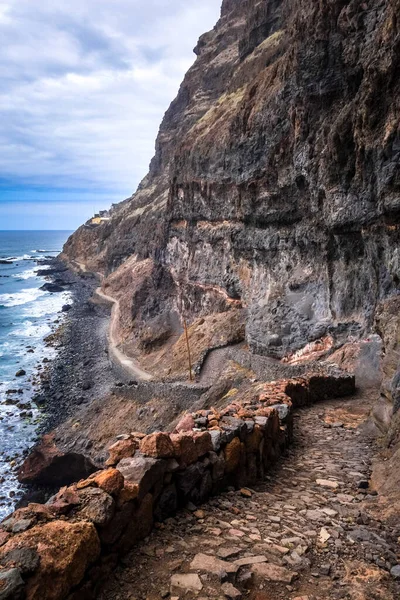 Sziklák Óceáni Kilátás Tengerparti Ösvényről Santo Antao Szigetén Zöld Foki — Stock Fotó