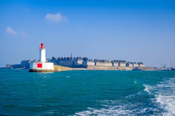 Вид Город Сен Мало Маяк Моря Бриттани Франция — стоковое фото
