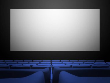 Mavi kadife koltuklu ve beyaz ekranlı bir sinema salonu. Boşluk arkaplanı kopyala