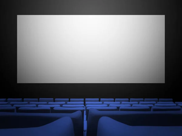 Κινηματογράφος Μπλε Βελούδινα Καθίσματα Και Λευκή Λευκή Οθόνη Αντιγραφή Φόντου — Φωτογραφία Αρχείου