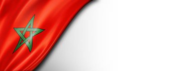 Fas bayrağı beyazda izole edilmiş. Yatay panoramik pankart.