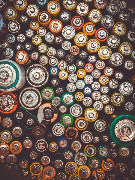 Vecchio Gruppo Batterie Usate Top Vista Sfondo Texture Carta Parati — Foto Stock