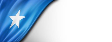 Somali bayrağı beyazın üzerinde izole edilmiş. Yatay panoramik pankart.