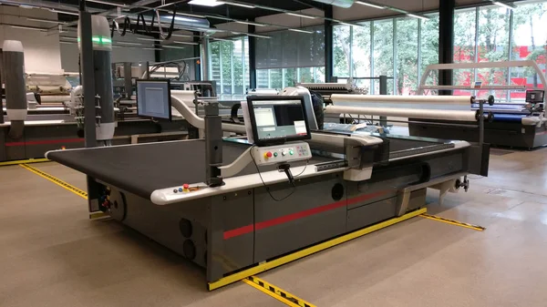 Cnc Maskin För Att Skära Tyg Textilier Och Läder — Stockfoto