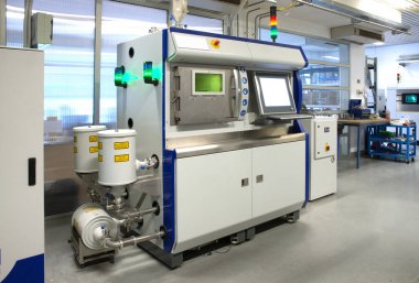 3D printerlere harcama maddeler - doğrudan metal lazer sinterleme (Dmls) toz metal bir yatağa ateş lazer kullanan bir katkı imalat tekniğidir metal.