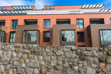 Güzel townhomes yeni gelişme. Modern Daire Kompleksi İnşaatı