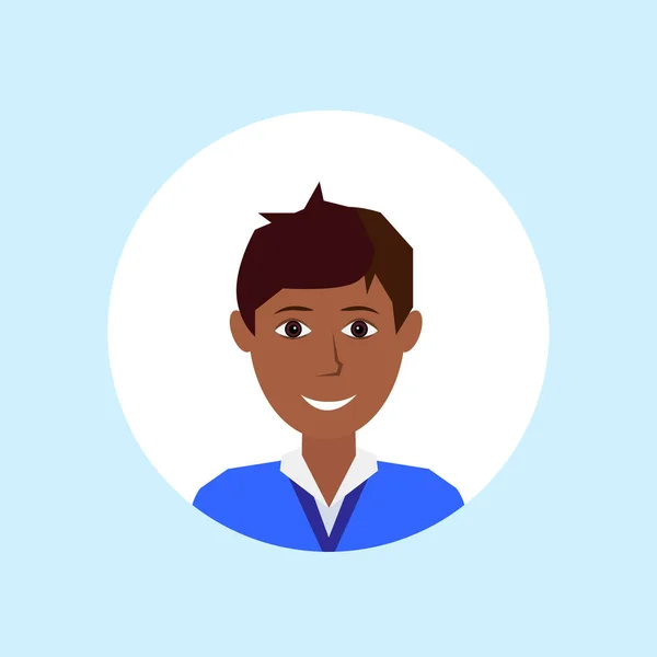 Hombre afroamericano cara feliz retrato sobre fondo azul, avatar masculino plana — Vector de stock