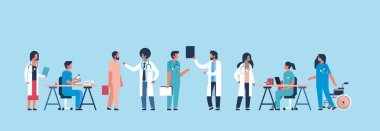 Grup doktor hastane iletişim bilimsel deneyler çeşitli tıbbi işçi mavi arka plan düz banner yapma
