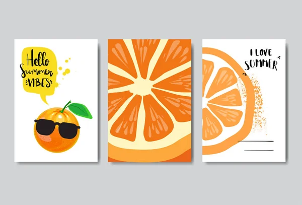Set verano amor naranja insignia aislado tipográfico diseño etiqueta. Letras de vacaciones de temporada para logotipo, plantillas, invitación, tarjeta de felicitación, impresiones y carteles . — Vector de stock