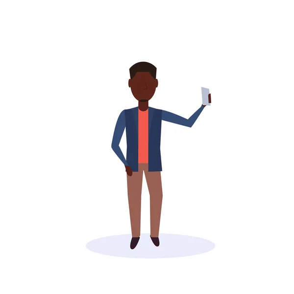 Selfie 서 포즈를 하 고 아프리카계 미국인 남자 절연 익명 실루엣 남성 만화 캐릭터 전체 길이 플랫 — 스톡 벡터