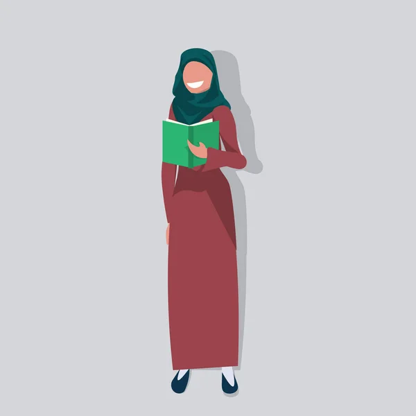 Arabské ženy drží knihy vzdělávací koncepce nosí tradiční oblečení arabské podnikatelka ženské kreslený charakter avatar bytu plného délka — Stockový vektor