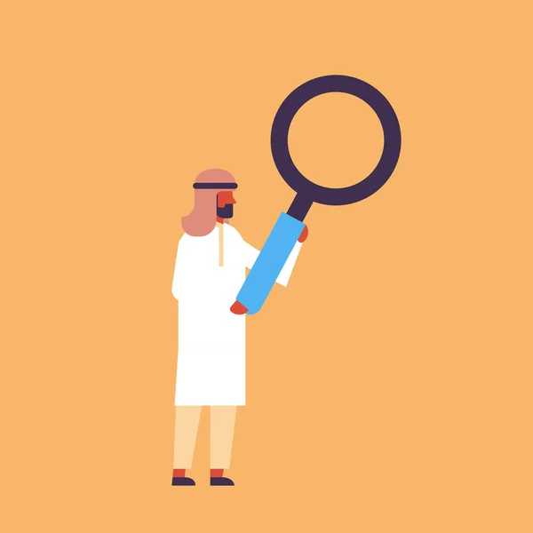 検出分析概念アラブ人準備を検索虫眼鏡のズームを保持しているアラビア語の実業家男性漫画文字フルの長さを検査します。 — ストックベクタ