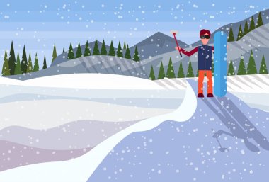 Bir dakika selfie karlı dağ köknar ağacı orman manzara arka plan erkek çizgi film karakteri tam uzunlukta düz yatay alarak snowboard snowboard dostum