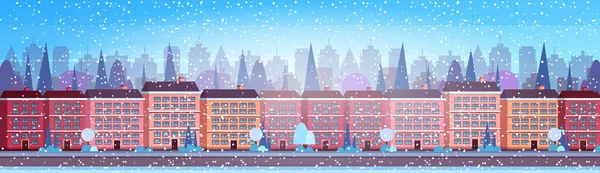Městské budově sídlí zimní pouliční panoráma pozadí Veselé Vánoce šťastný nový rok koncept rovinnou a vodorovnou plochou — Stockový vektor
