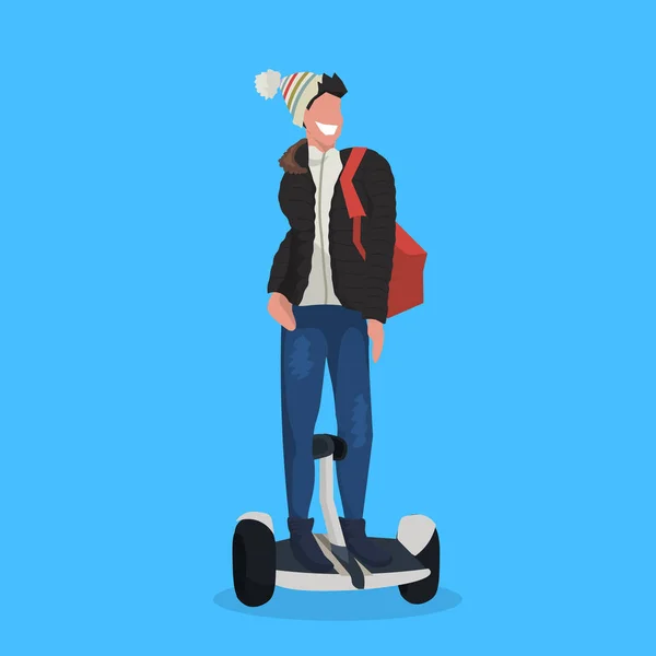 Homme tour scooter électrique moderne concept de transport personnel personnage de bande dessinée mâle pleine longueur plat — Image vectorielle