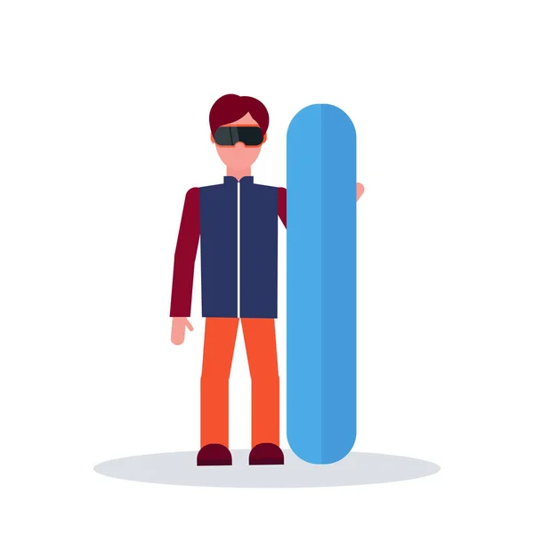Сноубордист держит сноубордист зимние каникулы концепция хобби спортсмен в очках мужской персонаж мультфильма на всю длину изолированная квартира — стоковый вектор