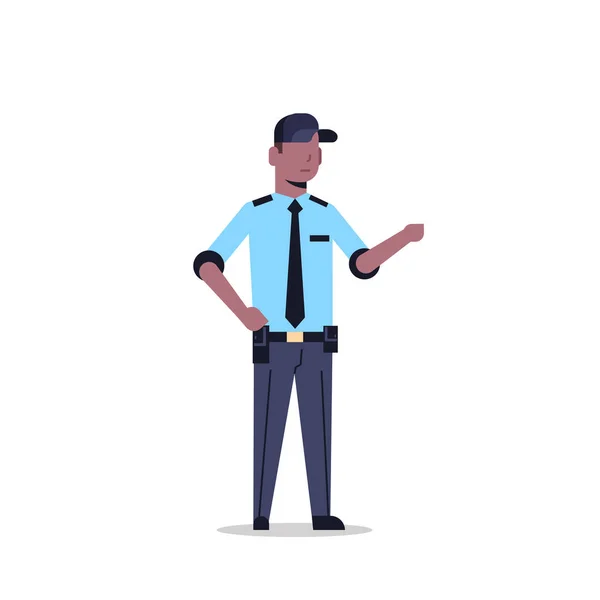 Afro-americano segurança guarda homem em uniforme ponto para algo policial policial masculino desenho animado personagem completo comprimento plano isolado — Vetor de Stock