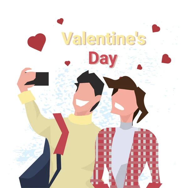 Casal tomando foto selfie feliz dia dos namorados feriado conceito homem mulher apaixonada usando câmera smartphone sobre formas de coração masculino feminino personagens de desenhos animados retrato isolado — Vetor de Stock