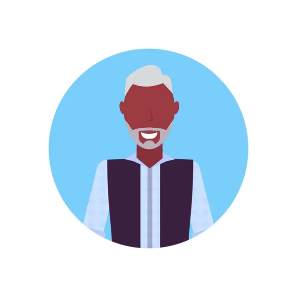 Hombre mayor feliz africano americano abuelo cara avatar hombre dibujos animados carácter retrato plano aislado — Vector de stock