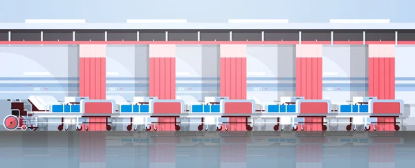 Chambre d'hôpital thérapie intensive intérieure lits de soins infirmiers et fauteuil roulant vide aucune personne moderne meubles de clinique bannière horizontale — Image vectorielle