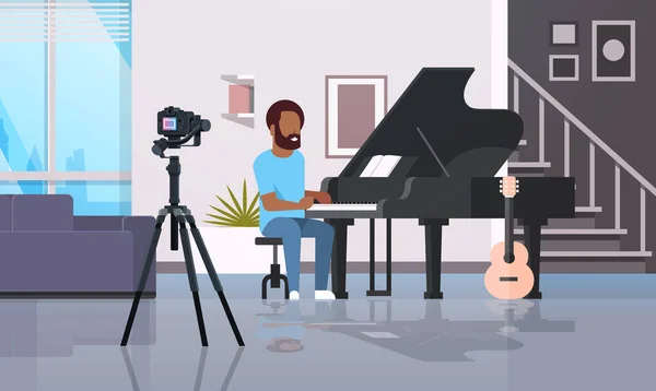 Τύπος μουσικό blogger εγγραφής βίντεο κάμερα αφρικανική αμερικανική άνθρωπος που παίζει κλασική μουσική με πιάνο blog έννοια μοντέρνο διαμέρισμα εσωτερικό πλήρες μήκος οριζόντια διανυσματικά εικονογράφηση — Διανυσματικό Αρχείο