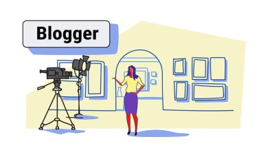 kadın blogger kayıt Sanat Galerisi Müzesi iç online gezi sosyal medya blog kavramı kroki akışı stil yatay duran kamera kadın rehberi video