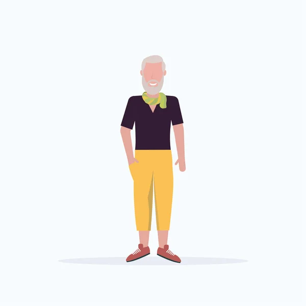 Casual maduro hombre de pie pose sonriente senior gris pelo persona usando ropa de moda personaje de dibujos animados masculino longitud completa plana fondo blanco — Vector de stock