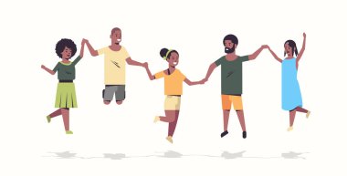 insanlar grup el ele afrikakökenli amerikalı erkek kadınlar birlikte eğlenceli erkek kadın çizgi film karakterleri tam uzunlukta düz beyaz arka plan yatay sahip arkadaşlar atlama