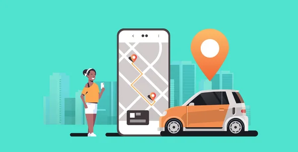 位置マークレンタカーシェアリングコンセプト交通カーシェアリングサービス現代都市景観背景水平で自動車を注文するモバイルアプリを使用するアフリカの女性 — ストックベクタ