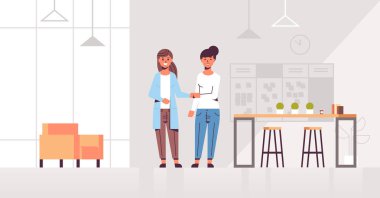 Modern anlaşma ayakta el iş ortakları kavramı iç ofis ortaklık Merkez toplantı sırasında yatay süre