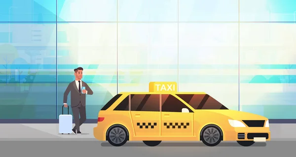 Affärsman med mobilapp beställning taxi på gatan affärsman i formella slitage med bagage nära Yellow CAB City transportservice koncept full längd Flat horisontell — Stock vektor