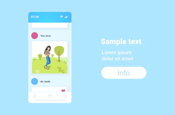 Kvinna som använder smartphone Girl Walking utomhus ha kul i sommarpark smartphone missbruk kommunikation koncept online mobil applikation mobiltelefonskärm platt horisontell kopia utrymme full längd — Stock vektor
