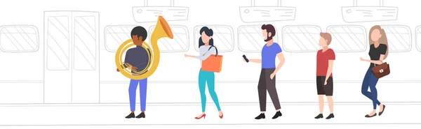 Transporte público passageiros ouvindo homem tuba jogador afro-americano músico tocando o barítono em trem plana comprimento total horizontal —  Vetores de Stock