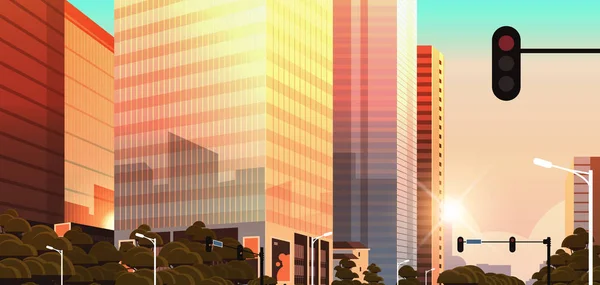 Beautifil calle de la ciudad con horizonte semáforo rascacielos altos paisaje urbano moderno puesta del sol fondo plano horizontal primer plano — Vector de stock