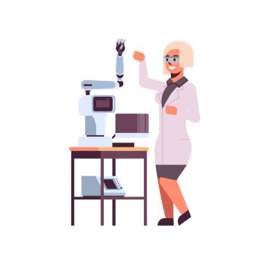 robot manipülatör akıllı tıbbi makine otomatik teknoloji kavramı tam uzunlukta düz üniforma endüstriyel robotik kol kadın yakın kadın bilim adamı