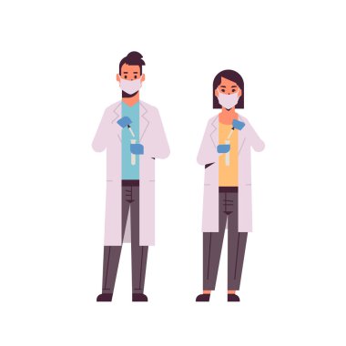 laboratuvar araştırma bilim kimyasal kavramı yatay tam uzunlukta deney yapan şişeler araştırmacılar ile çalışan üniformalı test tüpleri erkek kadın tutan bilim adamları çift