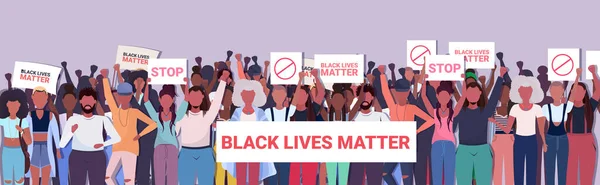 Protestující s černými životy hmota transparenty osvětová kampaň proti rasové diskriminaci — Stockový vektor