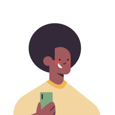 Mutlu Afrikalı Amerikalı adam akıllı telefon kullanıyor gülümseyen adam Avatar erkek çizgi film karakteri portresi