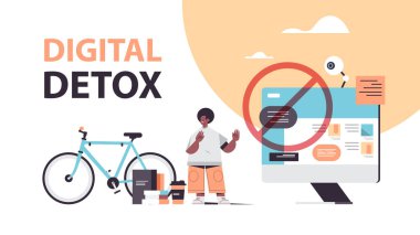 Avuç içi dijital detoks konseptiyle durduran adam interneti ve sosyal ağları terk eden adam.