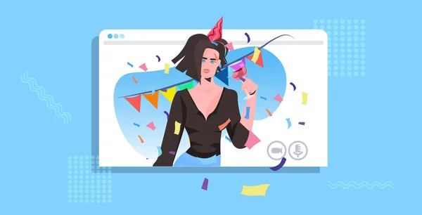 Femme en chapeau festif boire du vin célébrant fille de fête en ligne dans la célébration de fenêtre de navigateur Web — Image vectorielle