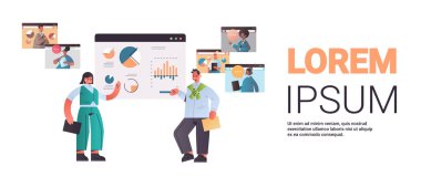 Video haberleşme kavramı sırasında ırk meslektaşlarını karıştırmak için finansal grafik sunan işadamları