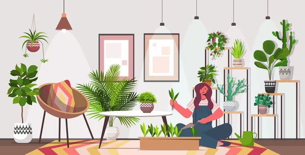 Kvinna plantering krukväxter i potta hemmafru vårda sina växter vardagsrum interiör — Stock vektor