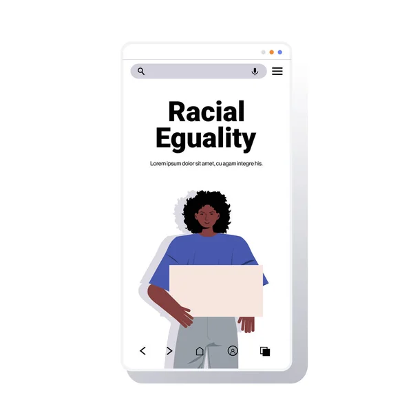 Αφρικανή Αμερικανίδα ακτιβίστρια κρατώντας λευκή πινακίδα φυλετικής ισότητας κοινωνική δικαιοσύνη Σταματήστε τις διακρίσεις — Διανυσματικό Αρχείο