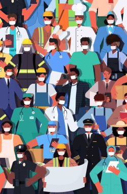 Farklı mesleklerden ırk insanlarını karıştırın. İşçi bayramında bir arada durun. Erkekler, kadınlar Coronavirus 'u önlemek için maske takıyor.