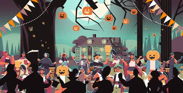 Rassenmischung in Kostümen, die durch die Stadt gehen Trick oder behandeln fröhliche Halloween Feier Coronavirus Quarantäne Konzept — Stockvektor