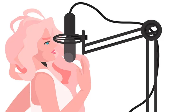 Blond vrouw maken online podcast meisje praten met microfoon op online radio horizontaal — Stockvector