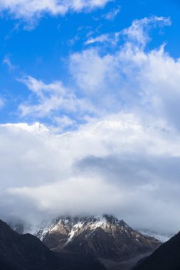 dağ sırtı, manzara tibet Çin.